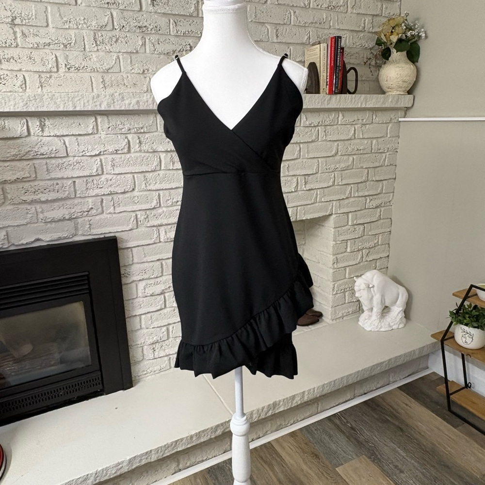 Guess Black Ruffle Hem Mini Dress-Thin Straps Size Medium